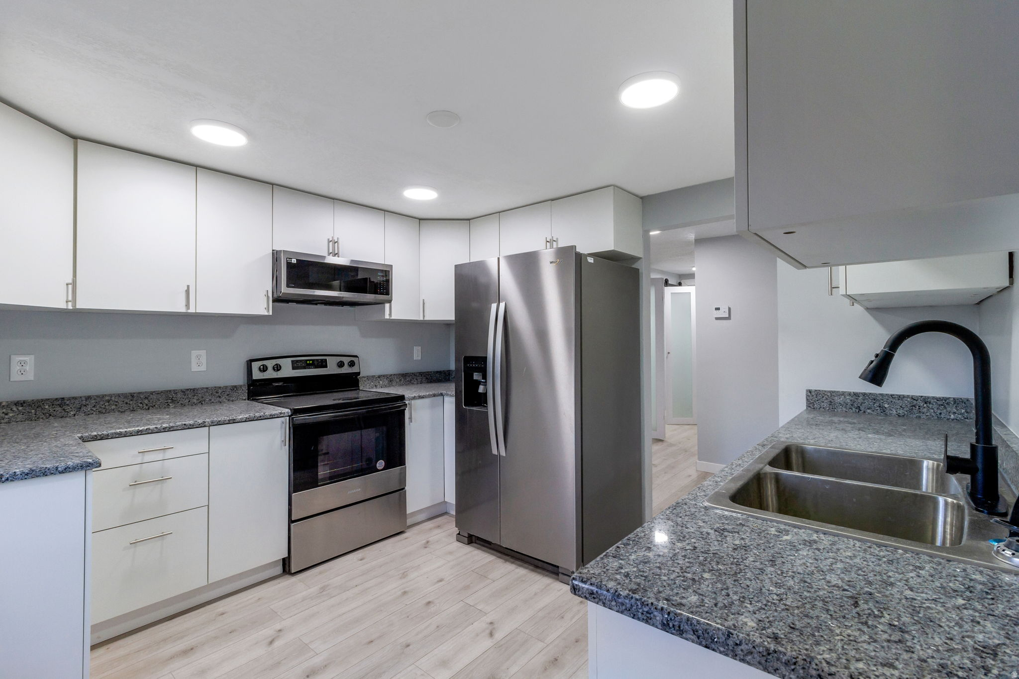 C AVE SUB AMENDED - Residential