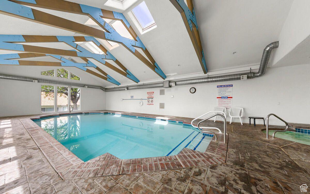 VISTA DEL SOL - Residential