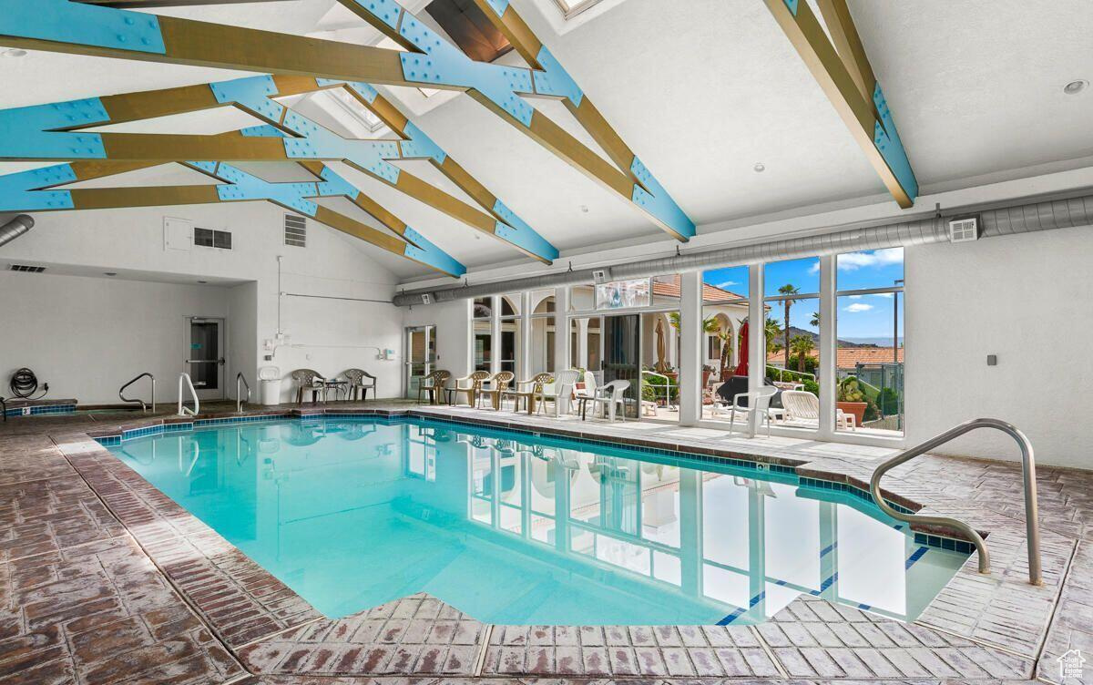 VISTA DEL SOL - Residential