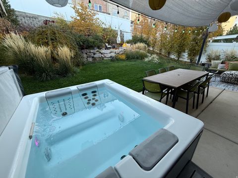 Tiny photo for 958 E DEER ARCH LN, Draper, UT 84020 (MLS # 2120882)