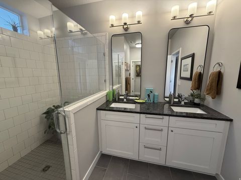 Tiny photo for 958 E DEER ARCH LN, Draper, UT 84020 (MLS # 2120882)