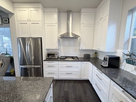 Tiny photo for 958 E DEER ARCH LN, Draper, UT 84020 (MLS # 2120882)