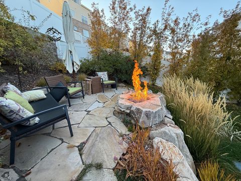 Tiny photo for 958 E DEER ARCH LN, Draper, UT 84020 (MLS # 2120882)