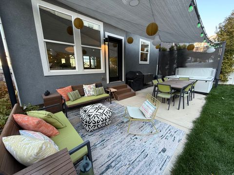 Tiny photo for 958 E DEER ARCH LN, Draper, UT 84020 (MLS # 2120882)