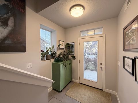 Tiny photo for 958 E DEER ARCH LN, Draper, UT 84020 (MLS # 2120882)