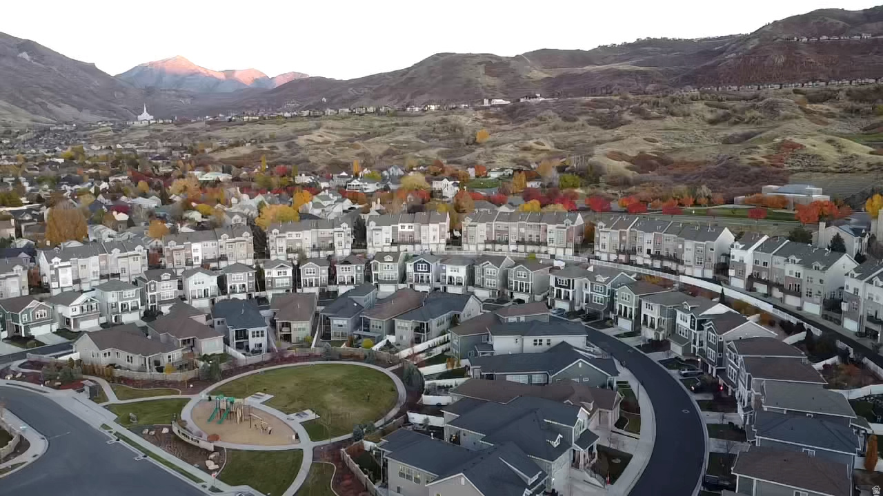 DEER RUN - Residential