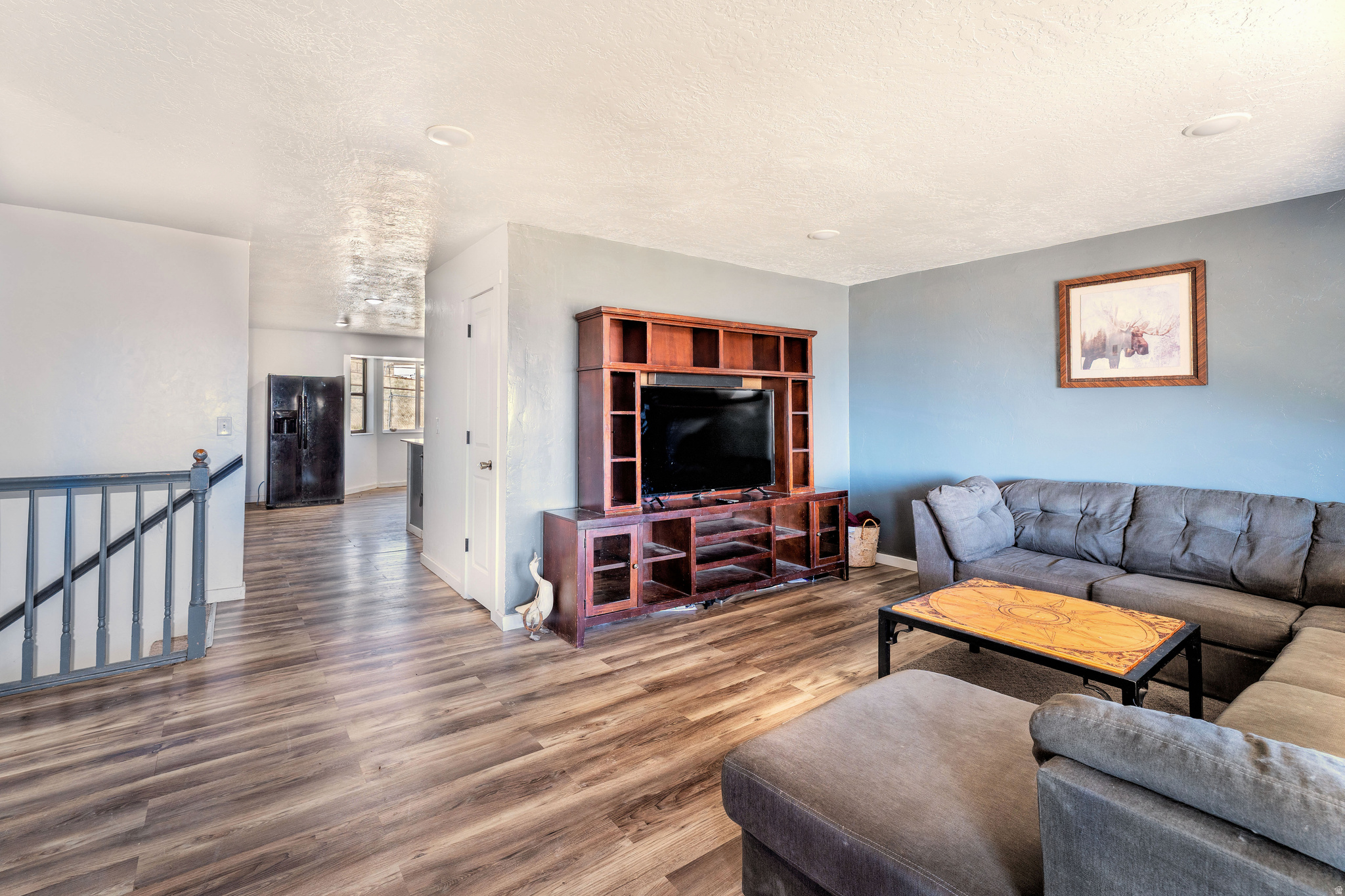 PAINTED HILLS ESTATE - Residential