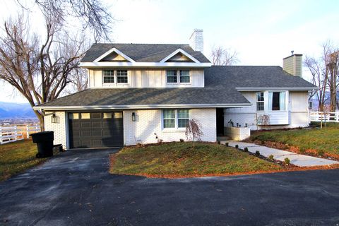 Photo of 1680 W 3000 S, Daniel, UT 84032 (MLS # 2125802)