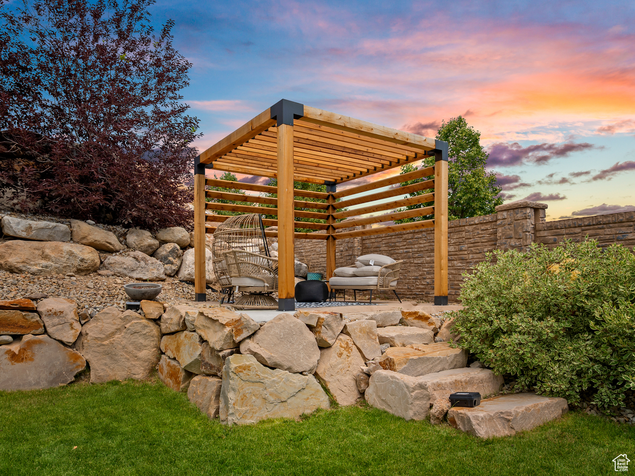 MAPLE HILLS - Residential