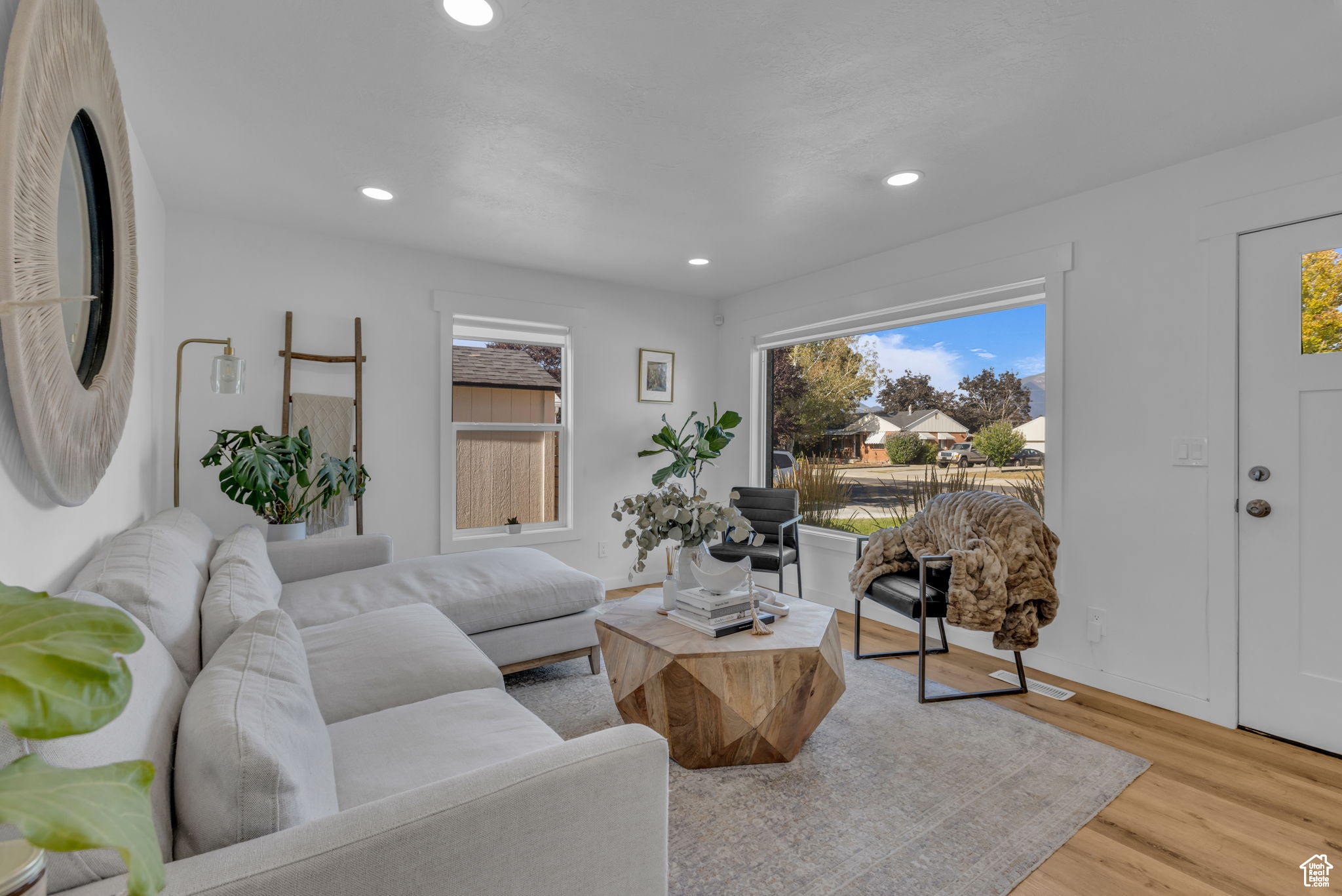 MURRAY HEIGHTS - Residential