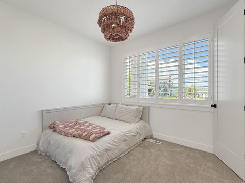 Tiny photo for 916 N ROCKY MOUNTAIN WAY, Elk Ridge, UT 84651 (MLS # 2149189)