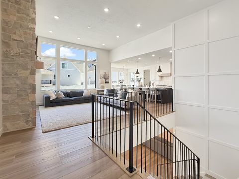 Tiny photo for 916 N ROCKY MOUNTAIN WAY, Elk Ridge, UT 84651 (MLS # 2149189)