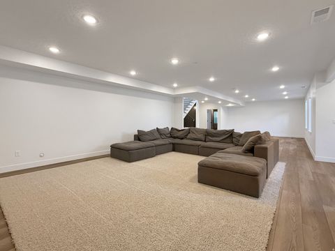 Tiny photo for 916 N ROCKY MOUNTAIN WAY, Elk Ridge, UT 84651 (MLS # 2149189)