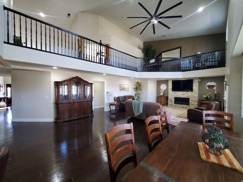 Photo of 1849 CENTENNIAL DR, Saint George, UT 84770 (MLS # 2164905)