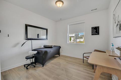 Tiny photo for 3263 S LINCOLN LN, Syracuse, UT 84075 (MLS # 2159388)
