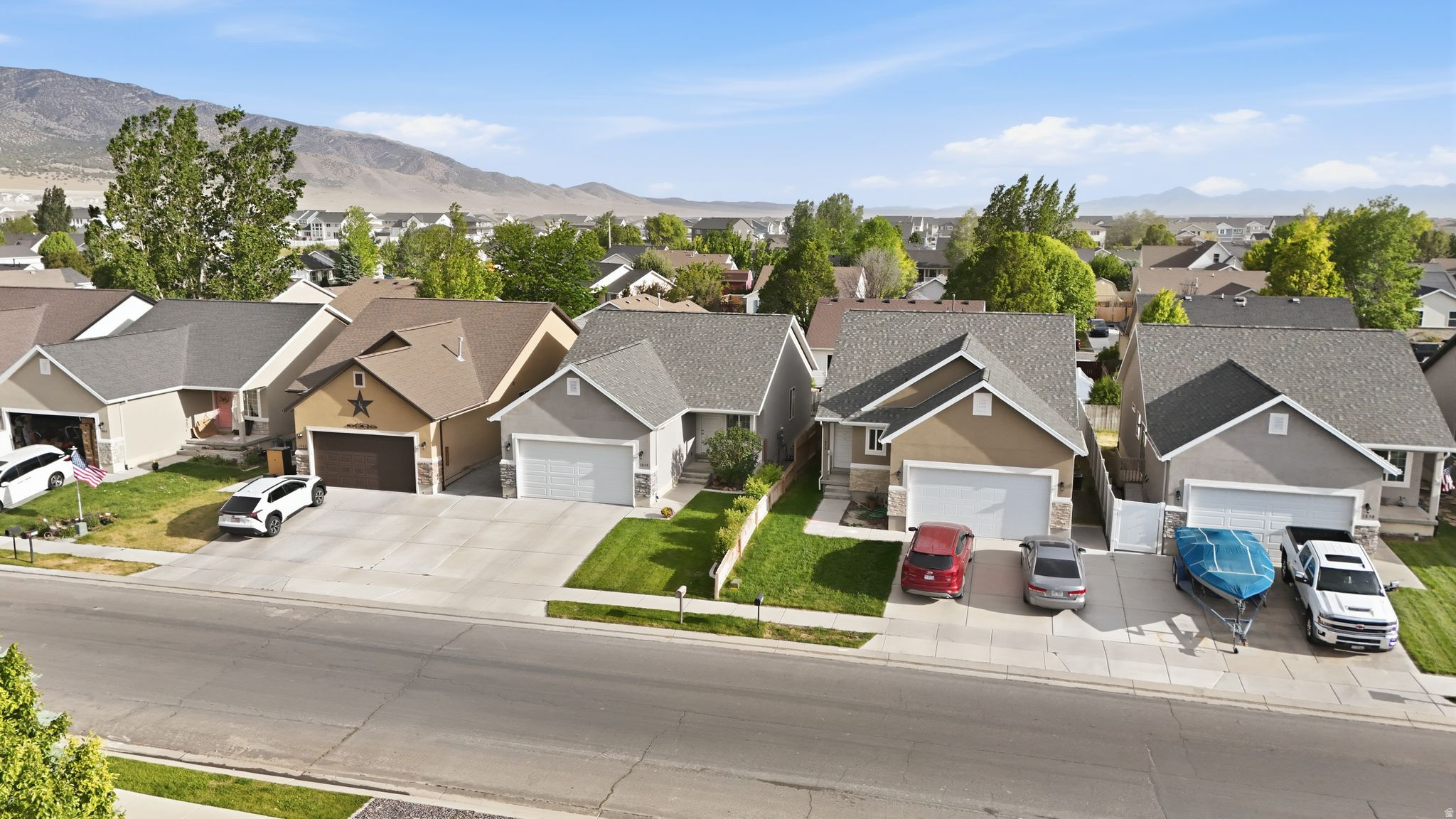 EAGLE POINT - Residential