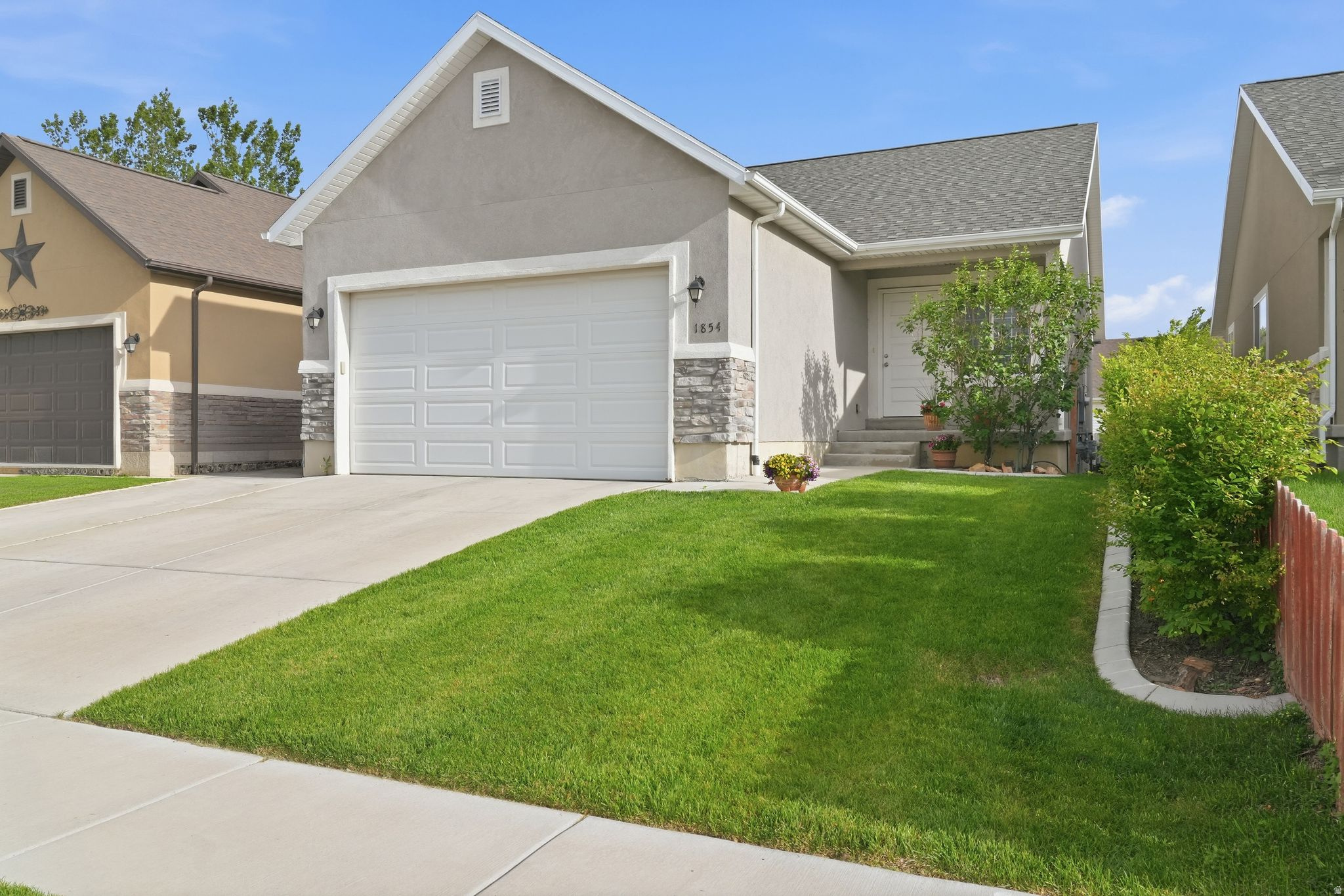 EAGLE POINT - Residential