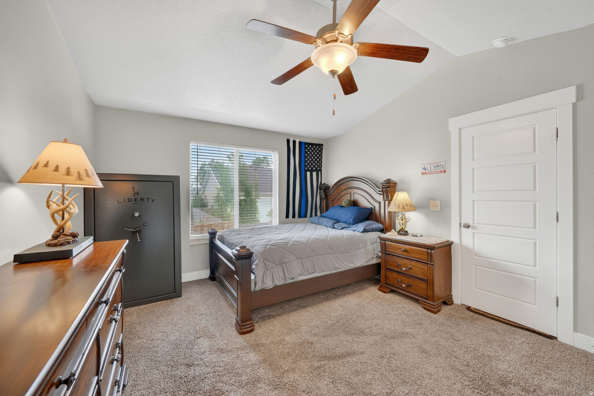 EAGLE POINT - Residential