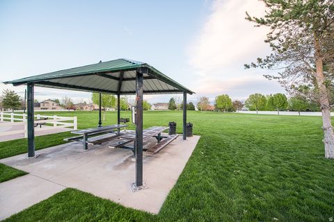 Tiny photo for 14447 S DALESIDE CT, Herriman, UT 84096 (MLS # 2122424)