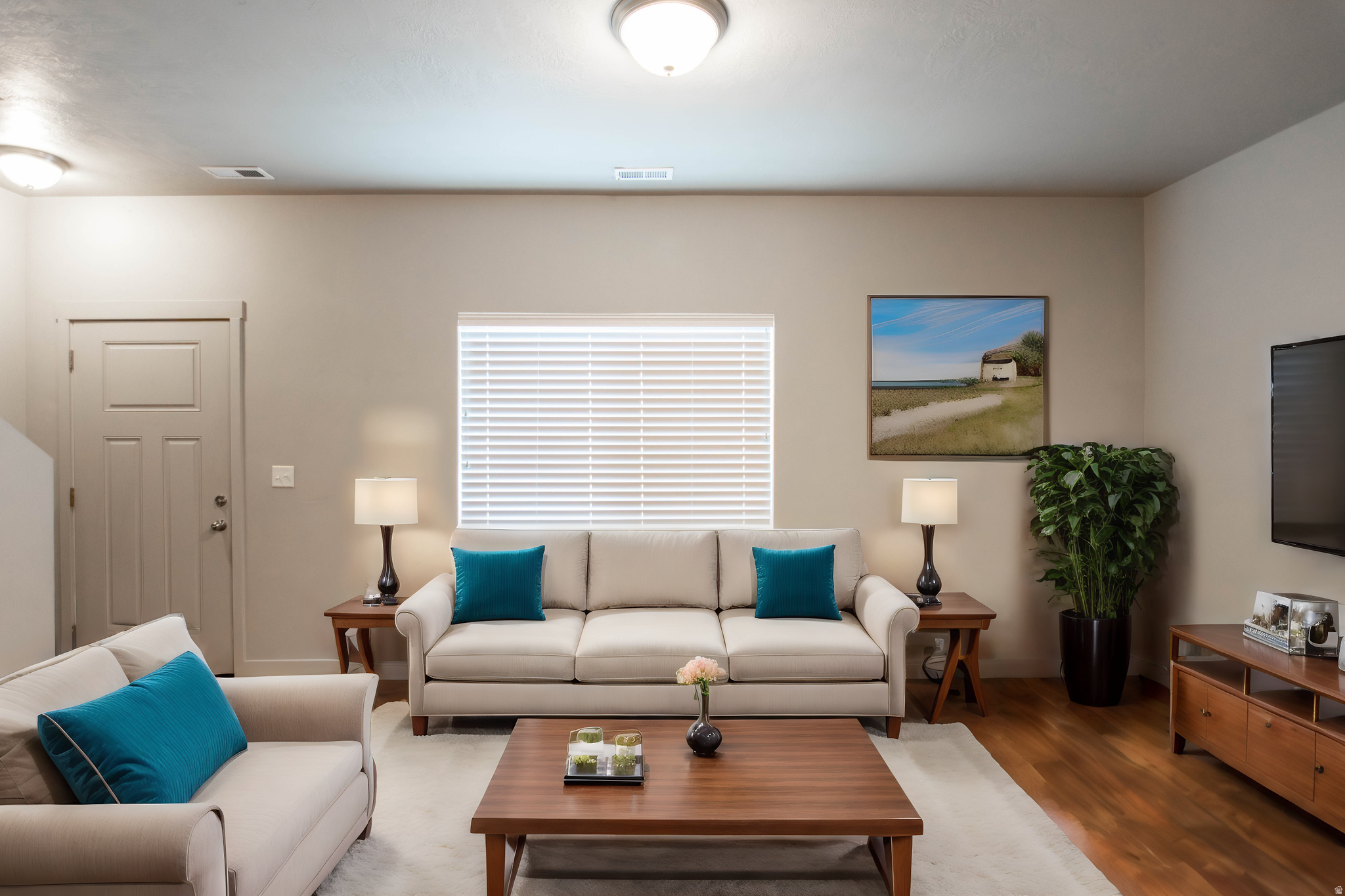 THE OVERLOOK - Residential Income