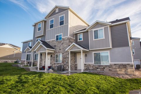 Photo of 14447 S DALESIDE CT, Herriman, UT 84096 (MLS # 2122424)