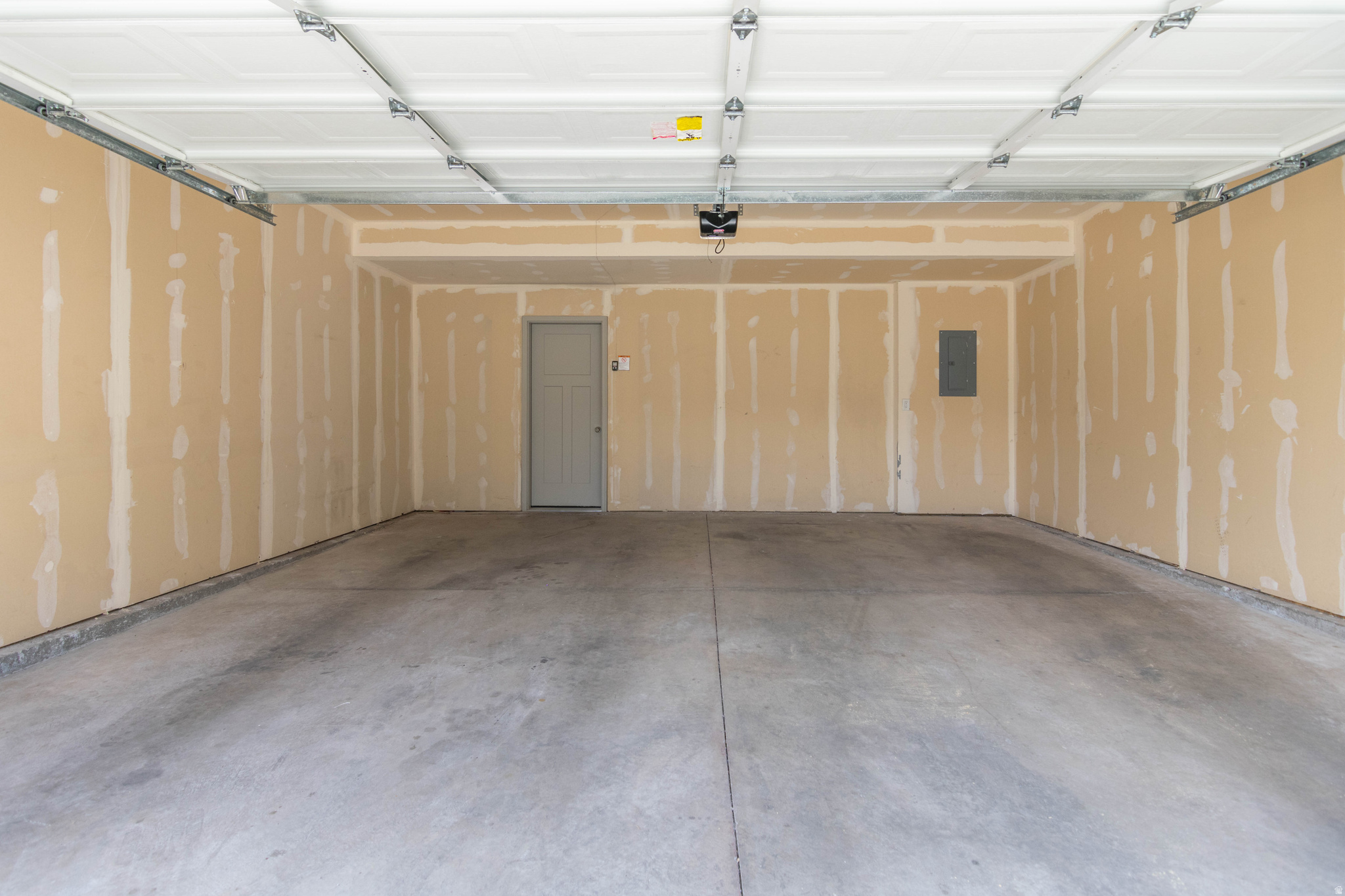 THE OVERLOOK - Residential Income