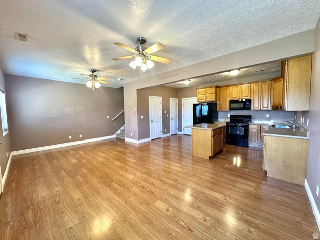 Photo of 829 W 350 N, Tremonton, UT 84337 (MLS # 2157379)