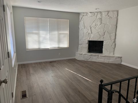 Photo of 804 W 4050 S #806, Bountiful, UT 84010 (MLS # 2115744)