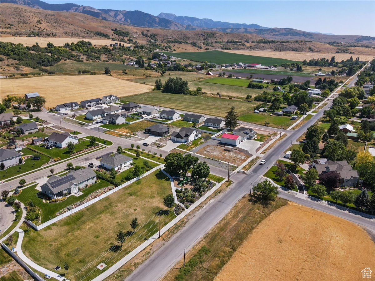 TRAVELLER LANE SUBDIVISION - Residential