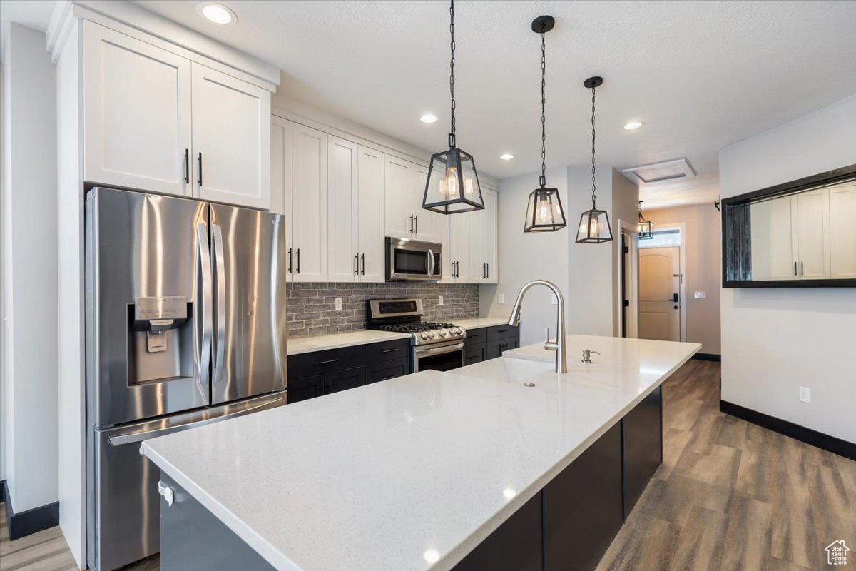 TRAVELLER LANE SUBDIVISION - Residential