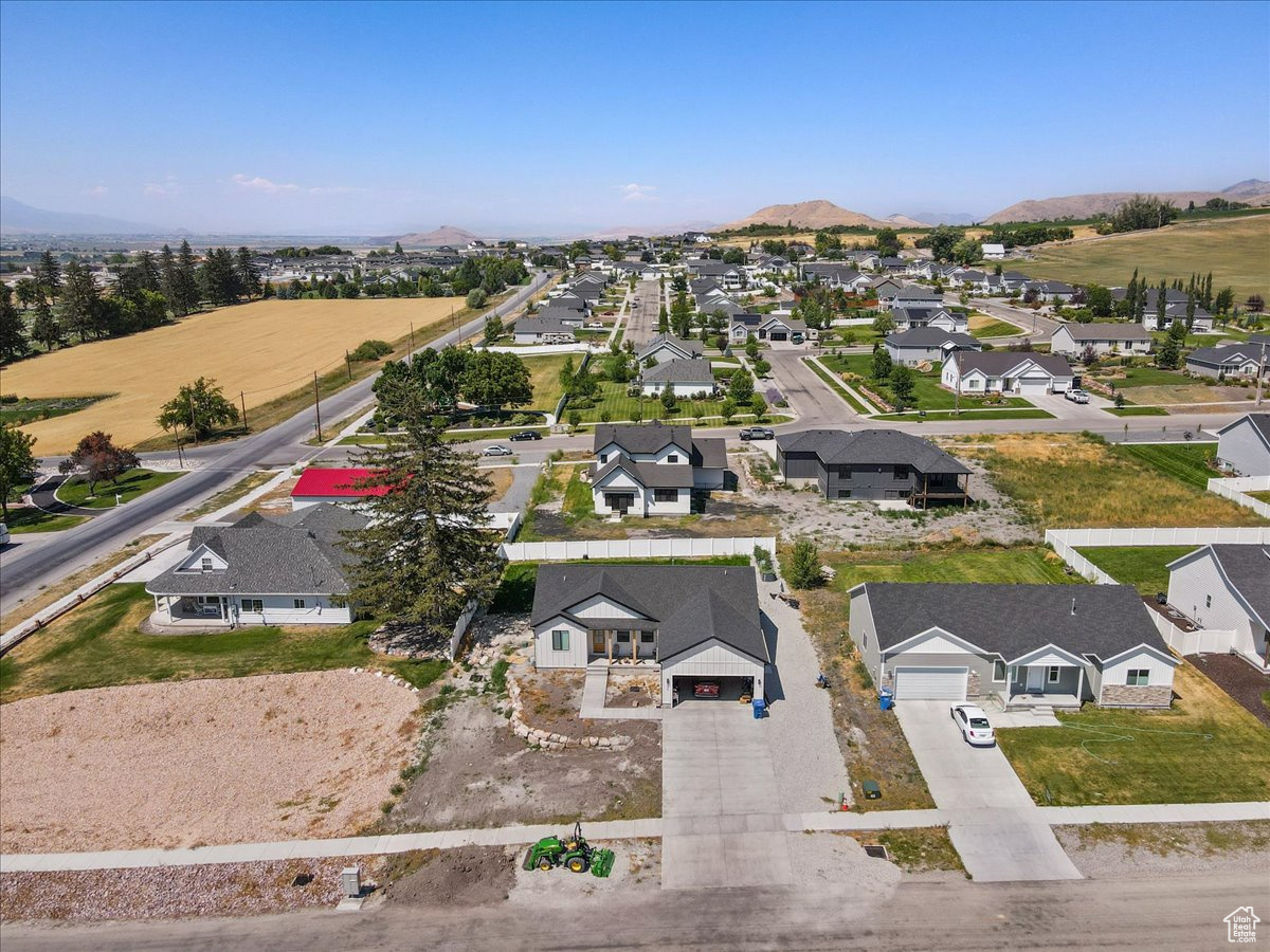 TRAVELLER LANE SUBDIVISION - Residential