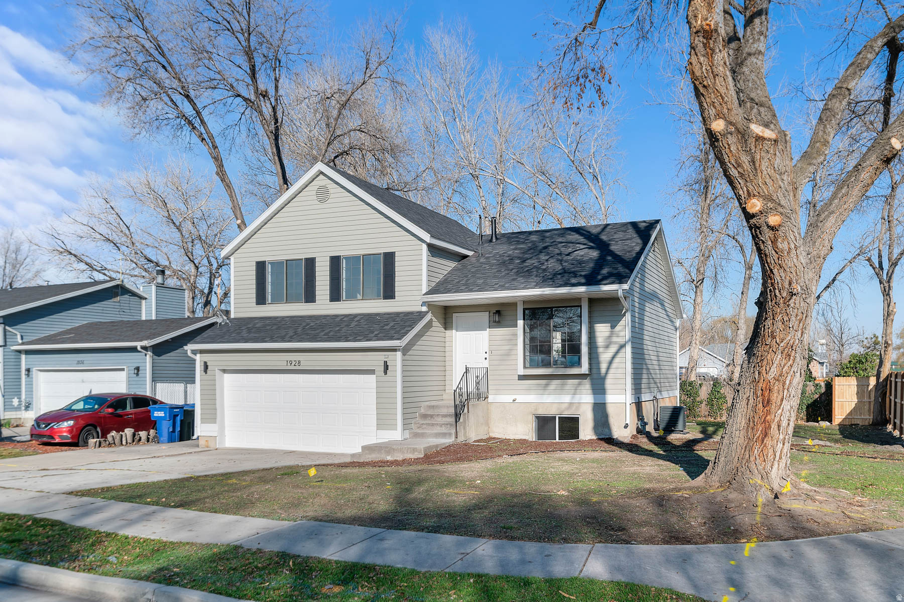 WESTPOINTE - Residential