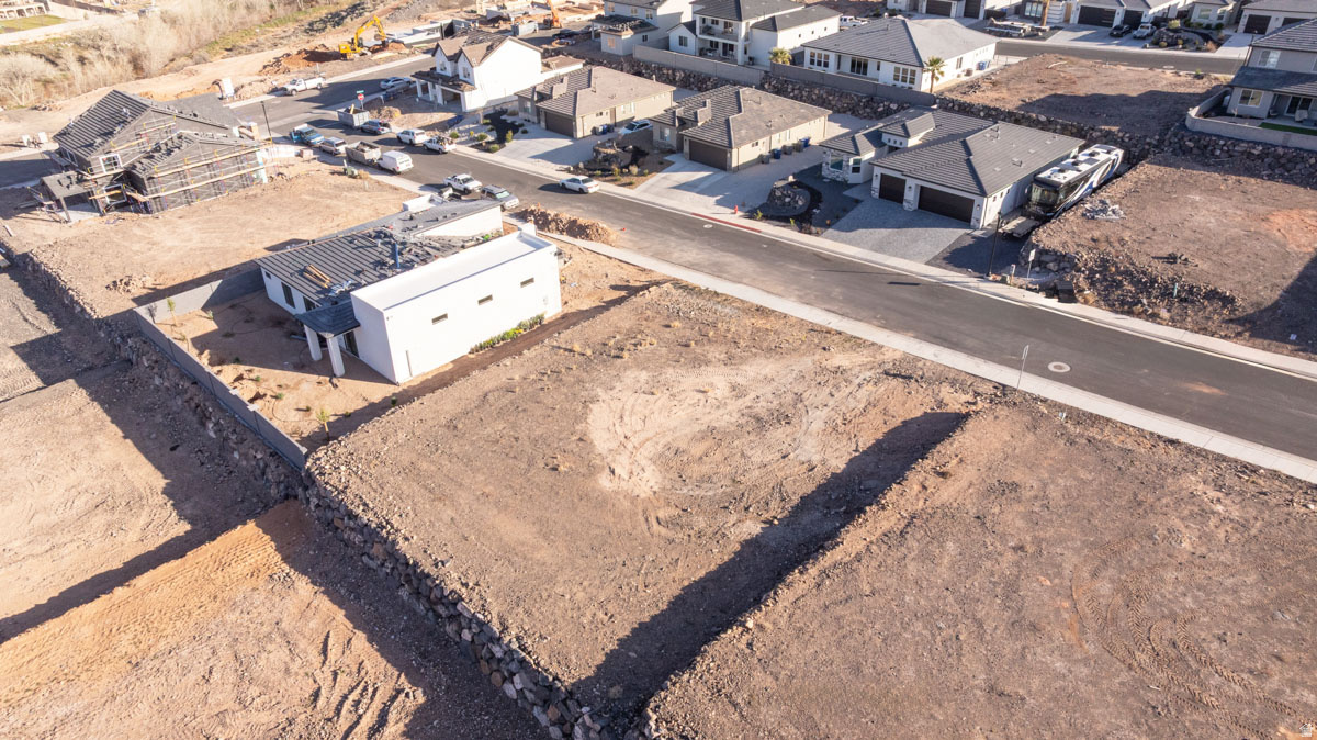 FIREROCK PHASE 3 - Land