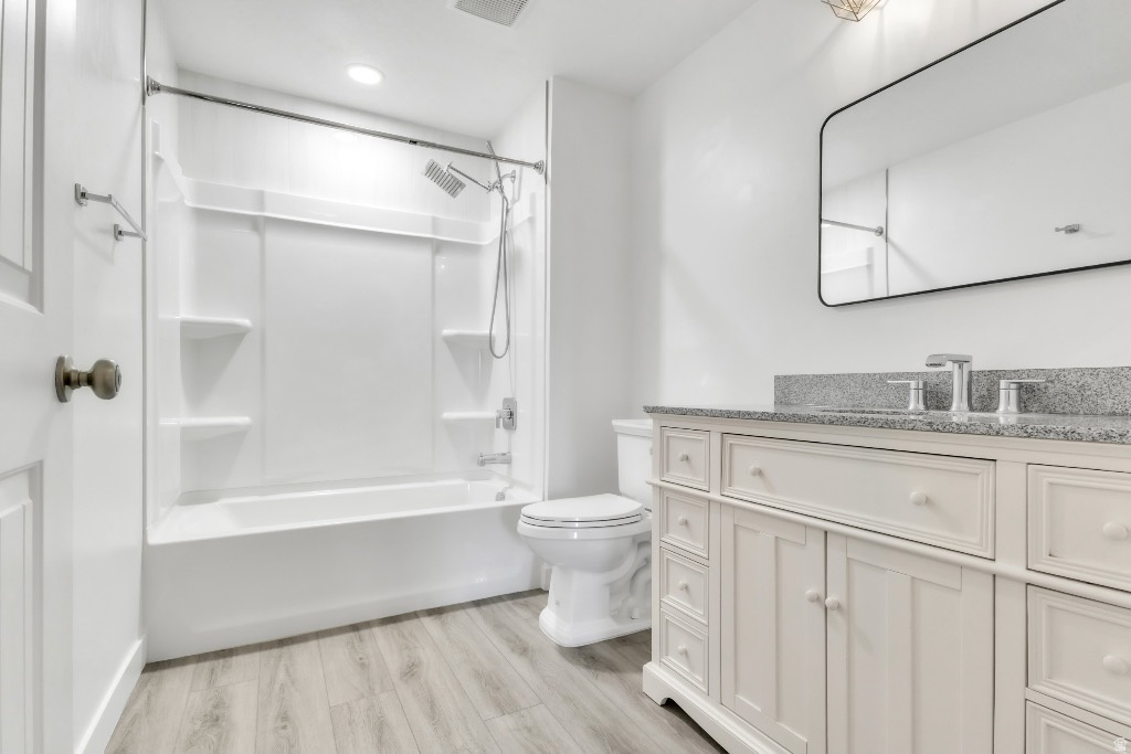 HARRISON HEIGHTS - Residential