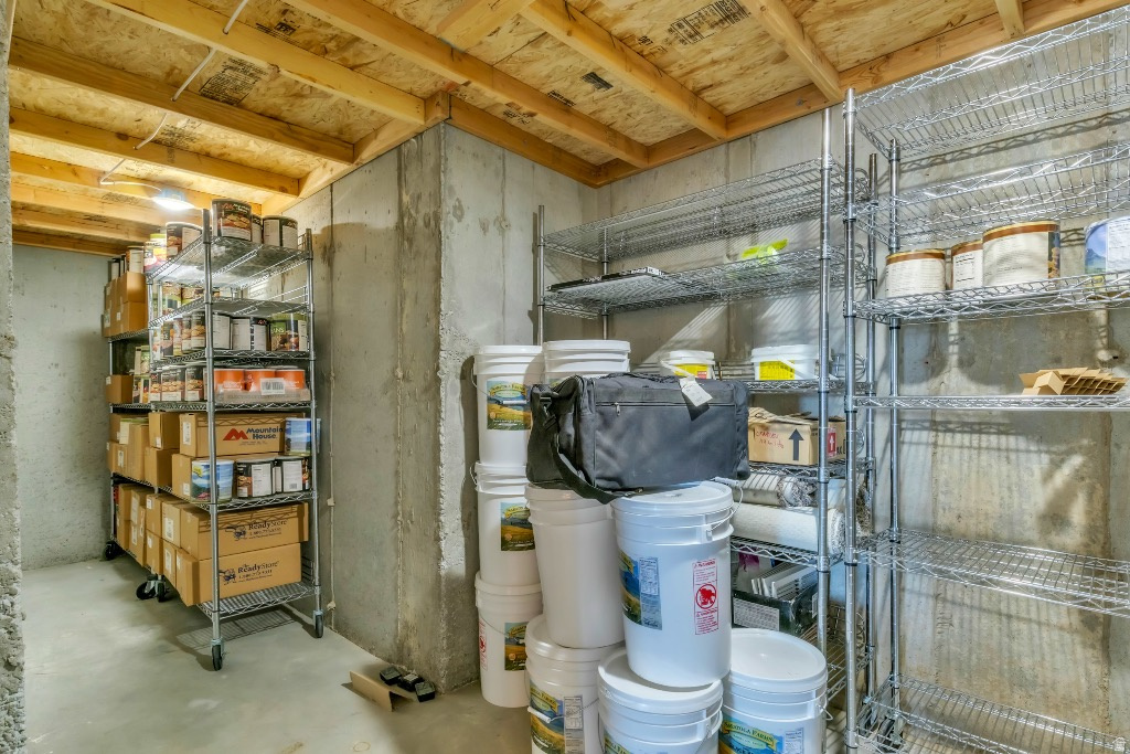 HARRISON HEIGHTS - Residential