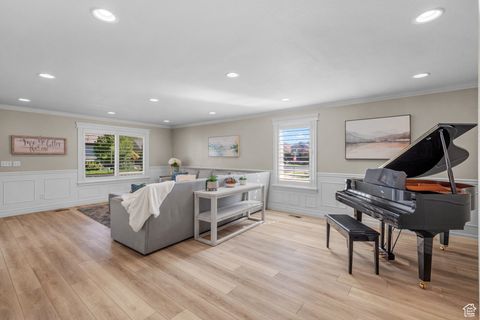 Tiny photo for 10587 N AVALON St, Cedar Hills, UT 84062 (MLS # 2118876)