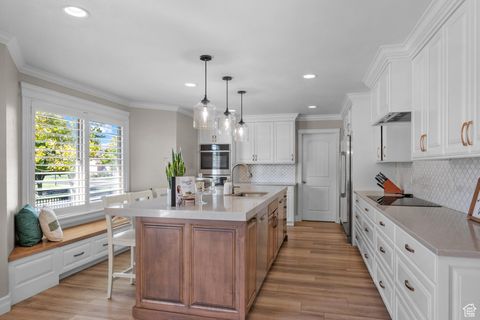 Tiny photo for 10587 N AVALON St, Cedar Hills, UT 84062 (MLS # 2118876)