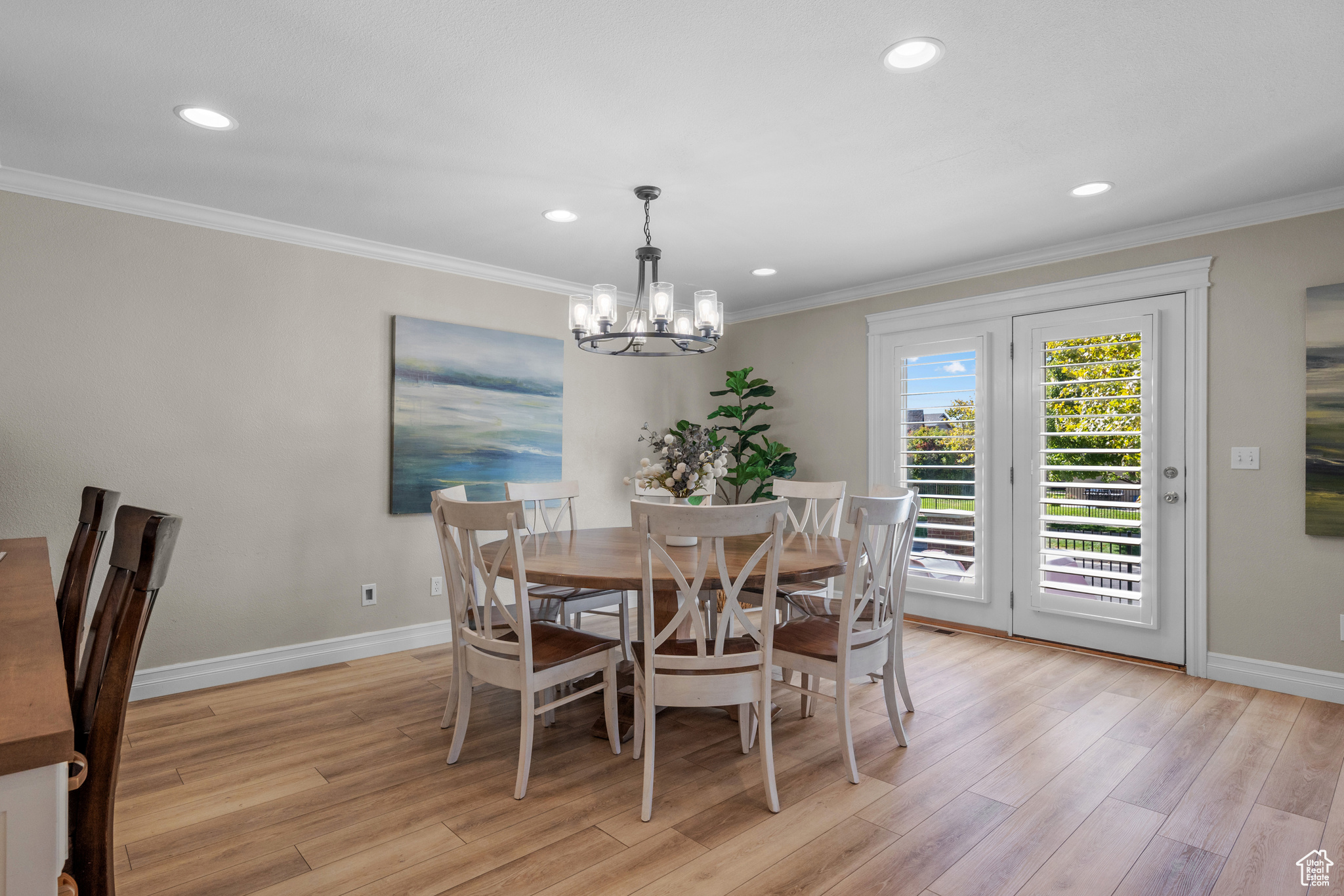 THE CEDARS - Residential