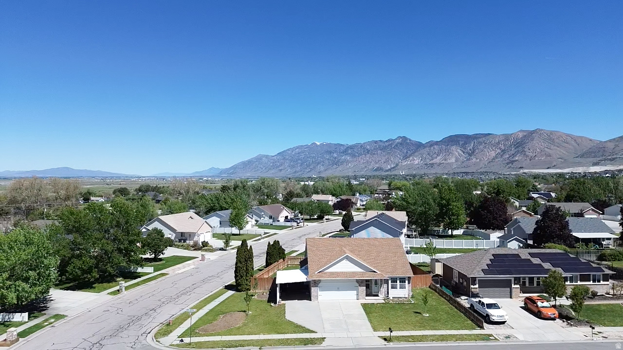 THREE MILE CREEK - Residential