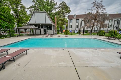 Tiny photo for 495 E CREEKSIDE CIR #D, Murray, UT 84107 (MLS # 2150610)