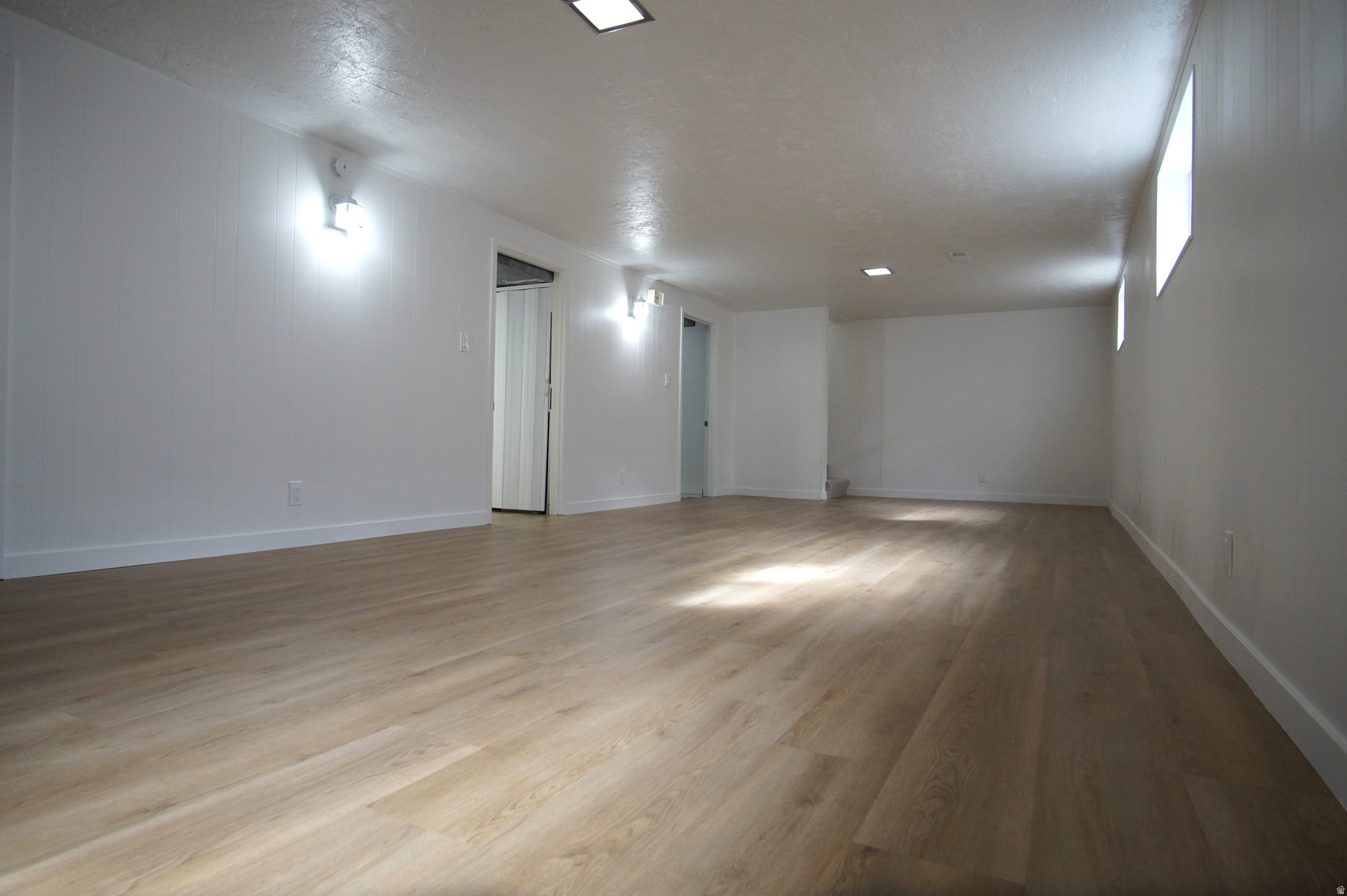 JORDAN VILLAGE - Residential