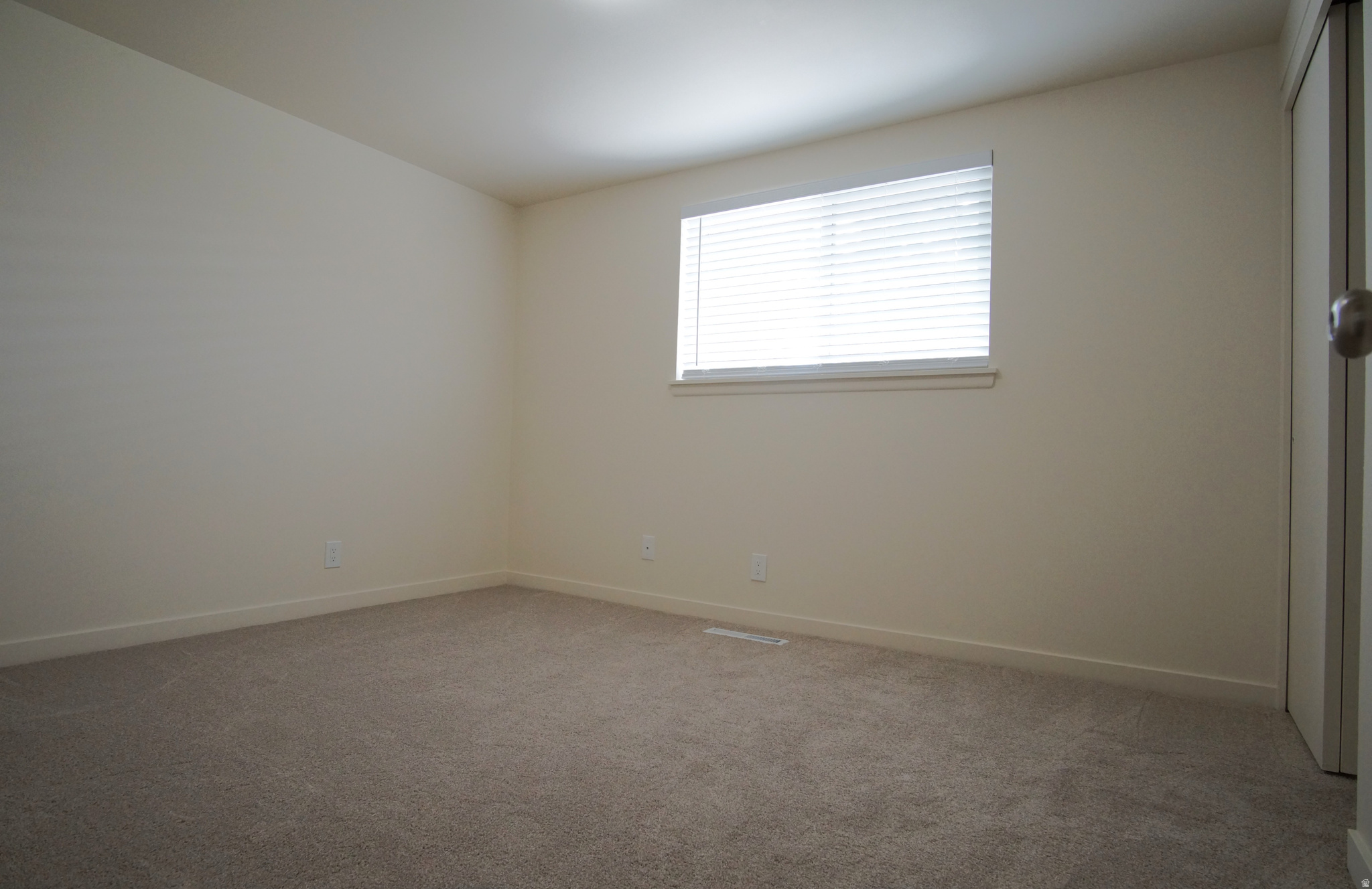 JORDAN VILLAGE - Residential