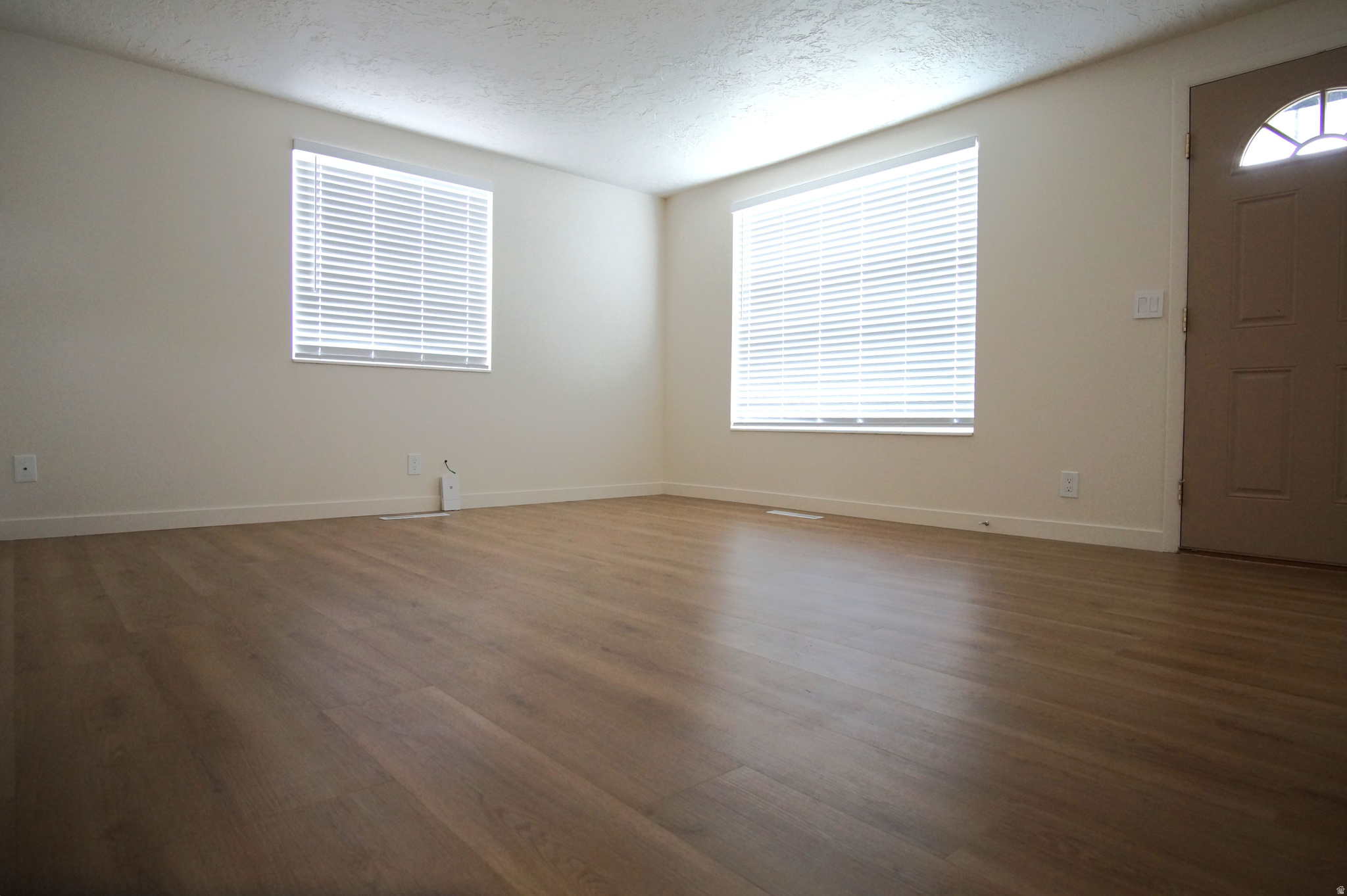 JORDAN VILLAGE - Residential