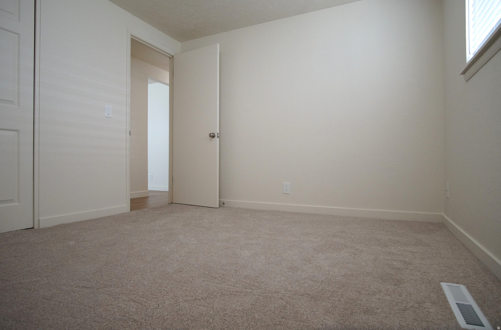 JORDAN VILLAGE - Residential