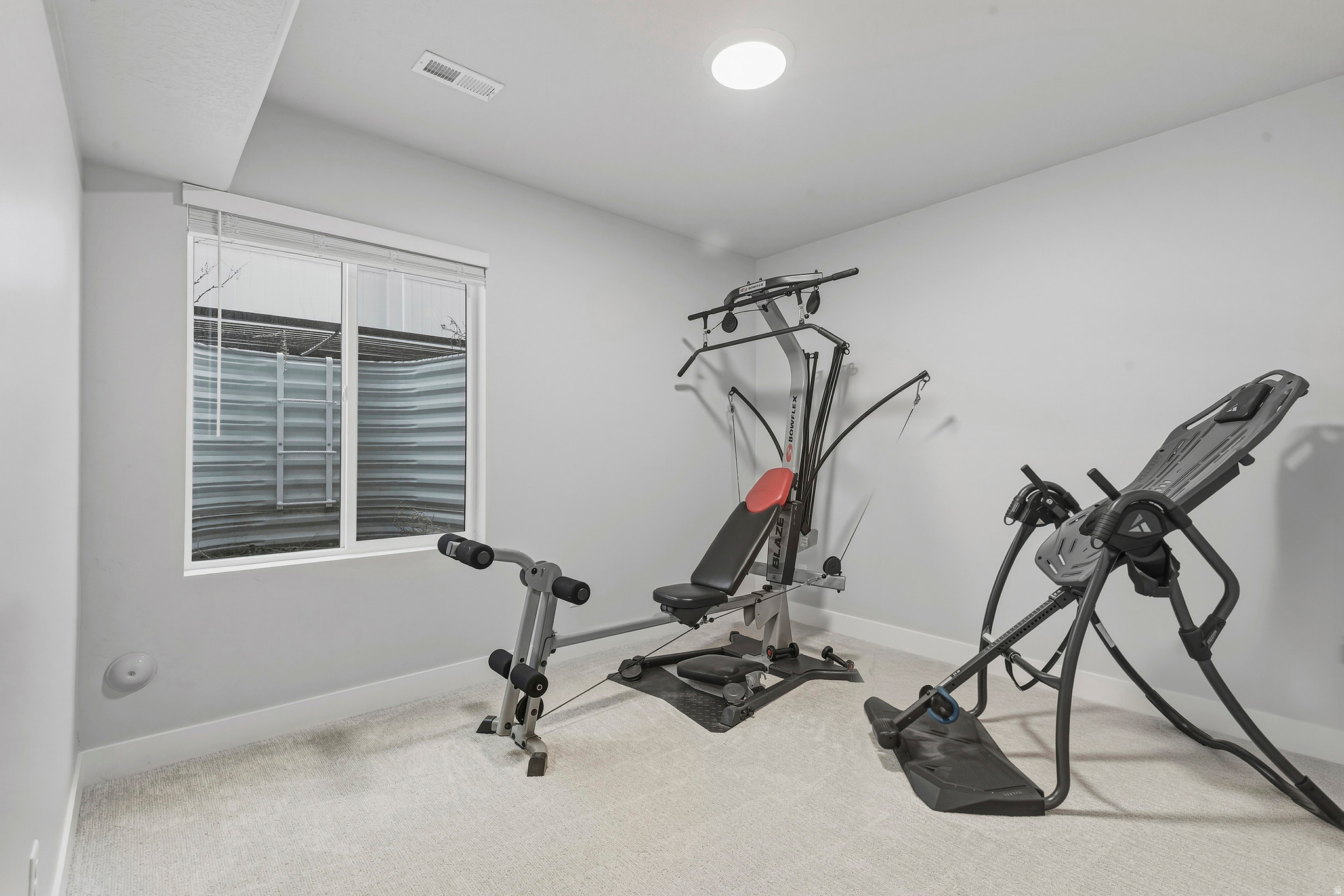 HIDDEN OAKS - Residential