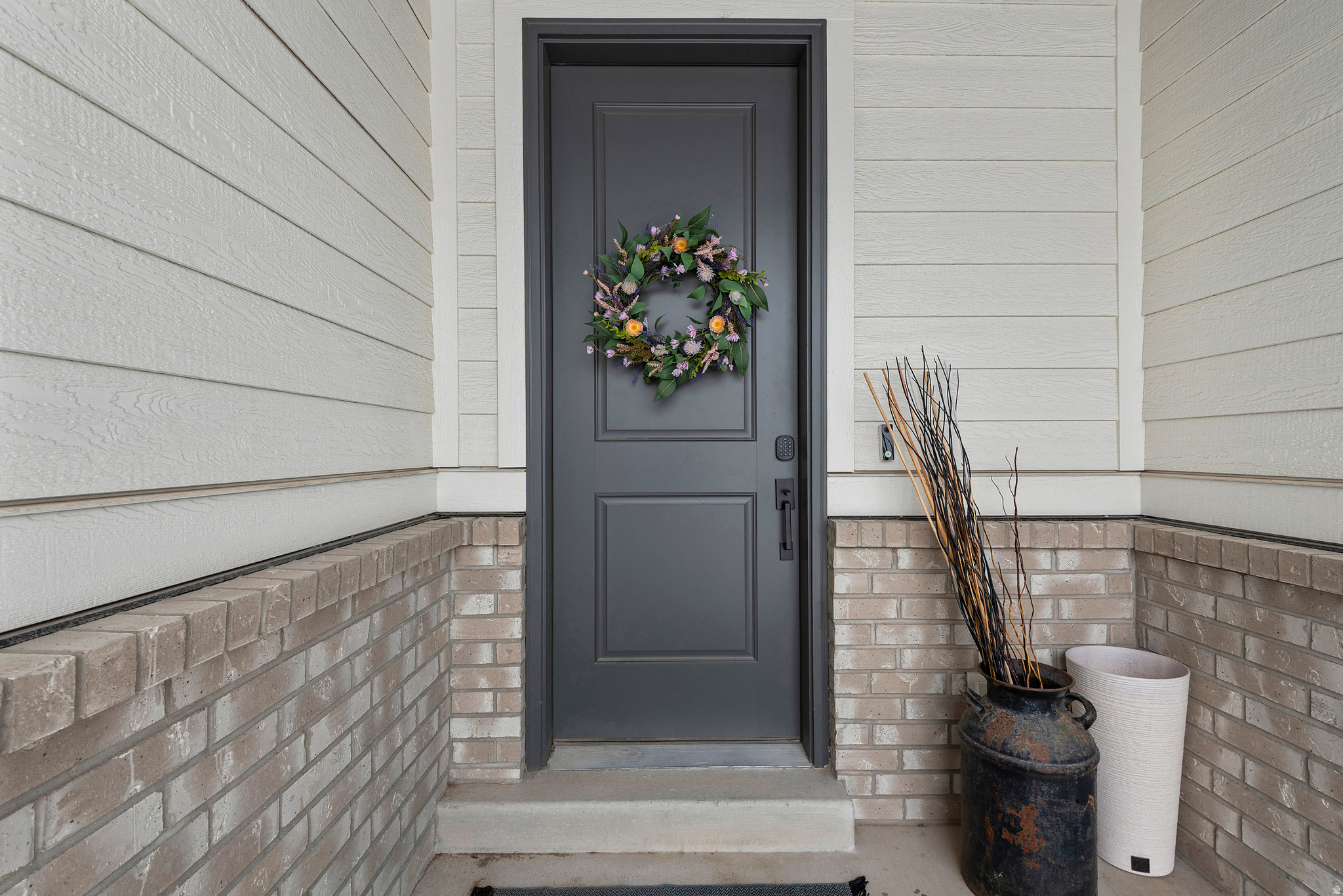 HIDDEN OAKS - Residential