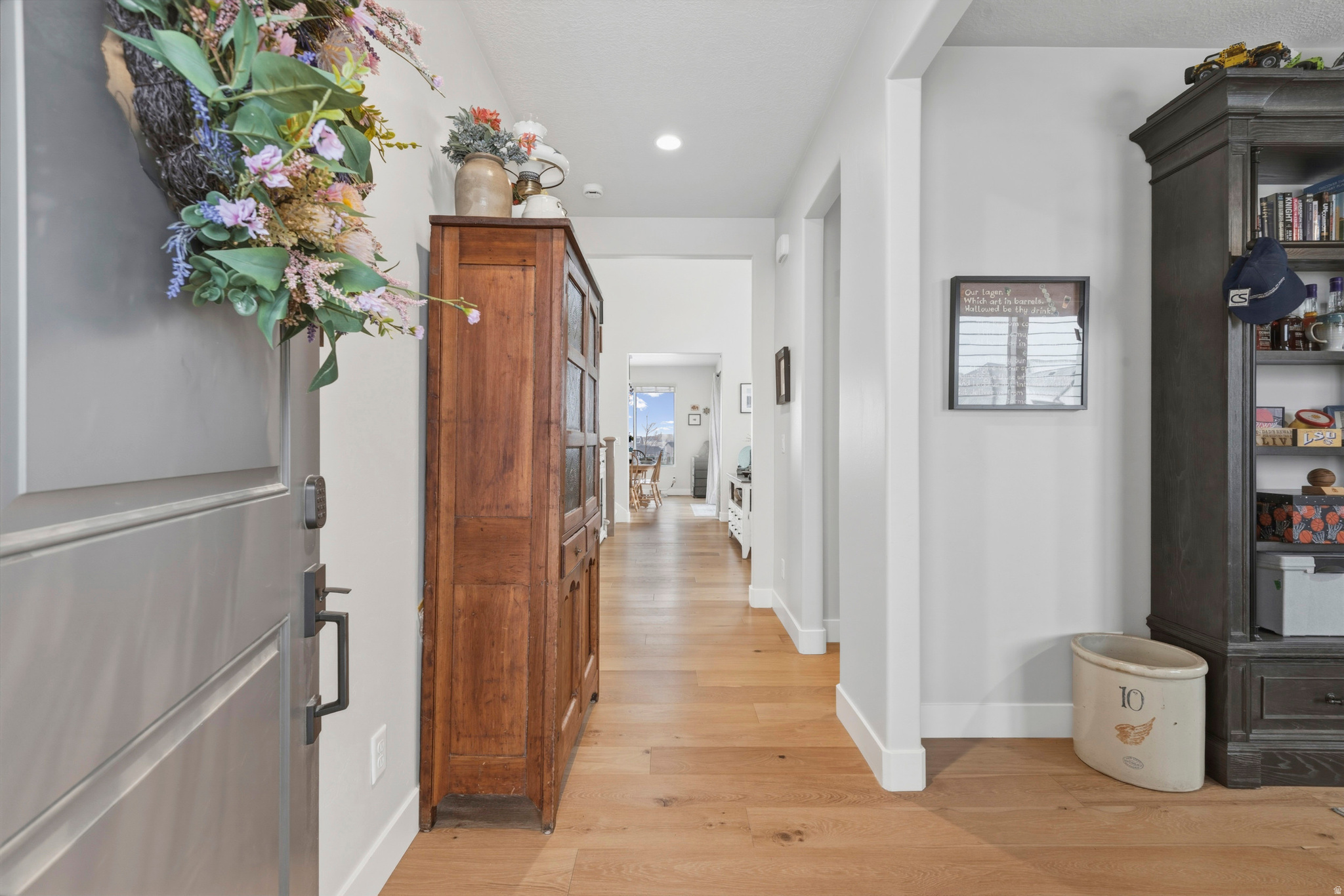 HIDDEN OAKS - Residential