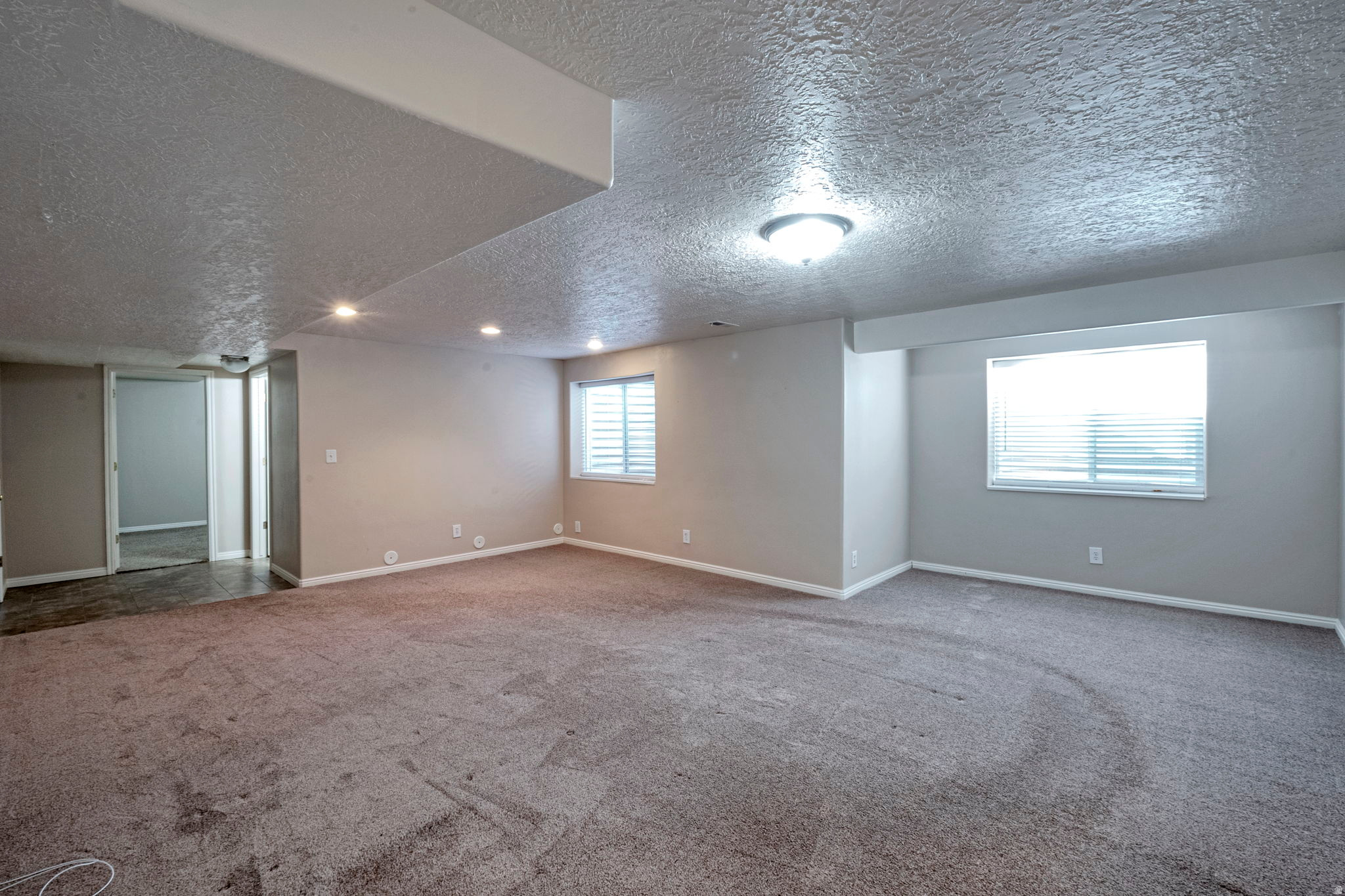 MOUNTAIN VIEW - Residential