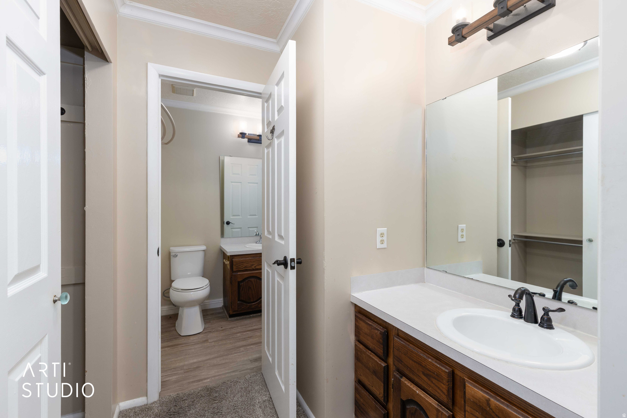 EASTGROVE CONDOMINIUM - Residential