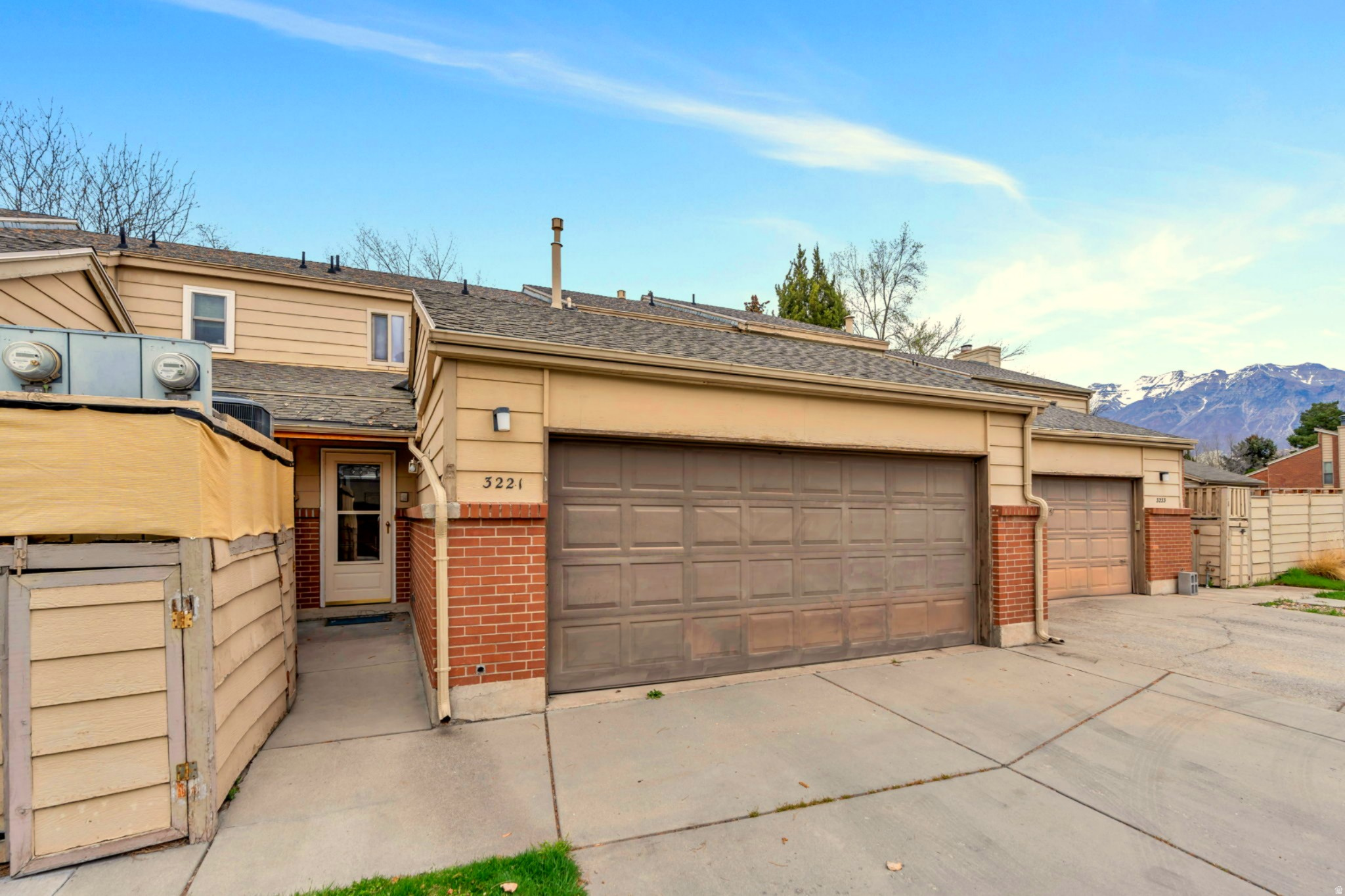 SHADOWBROOK CONDO - Residential